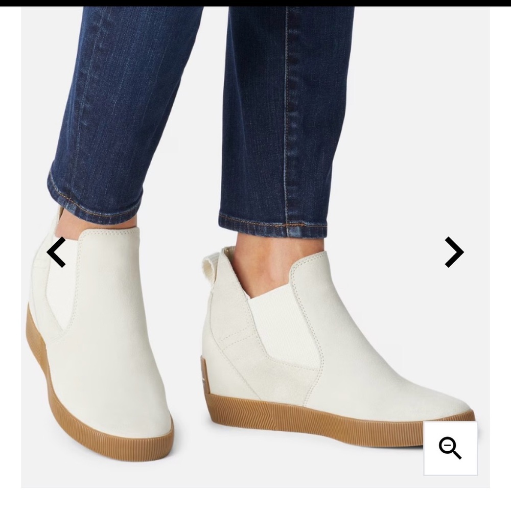 Sorel White Ankle Booties with Tan Sole
